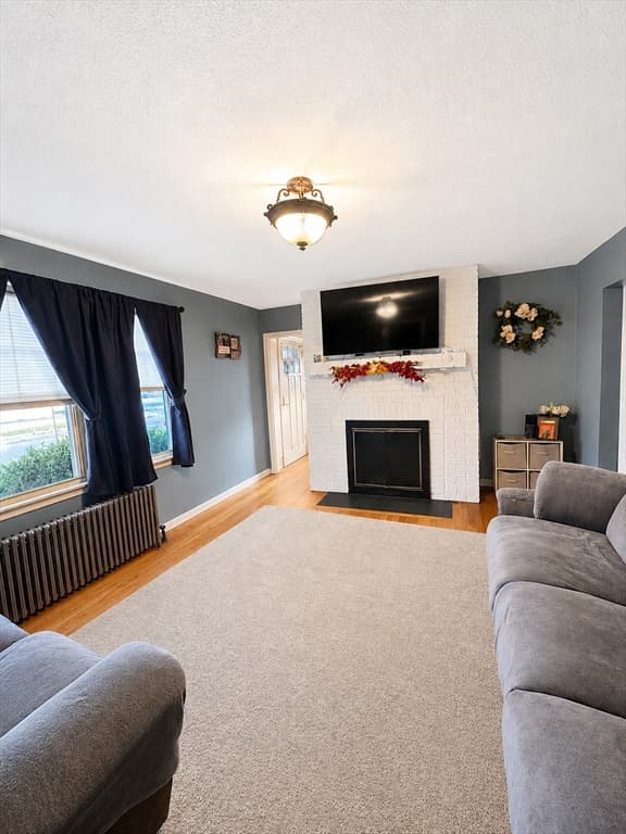 Single Family Residence at 14 Detroit St, Springfield MA 01104, Springfield, photo 2 of 11