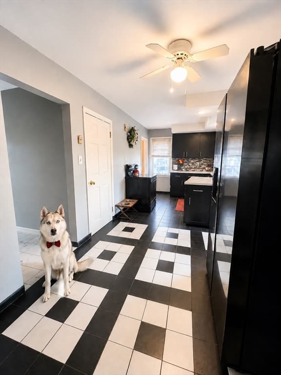 Single Family Residence at 14 Detroit St, Springfield MA 01104, Springfield, photo 6 of 11