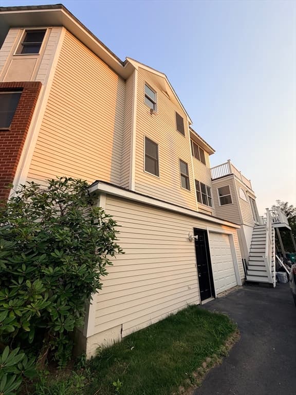 29 Newport Rd, Hull MA 02045 photo 6