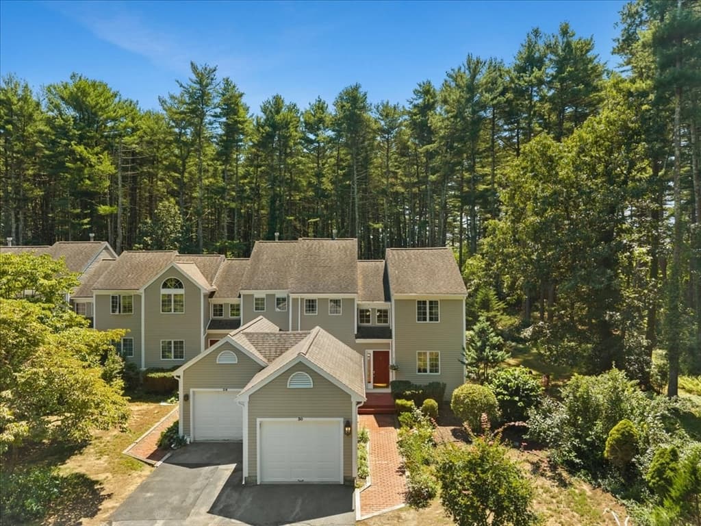 30 Winnecunnet Dr # 30, Norton MA 02766