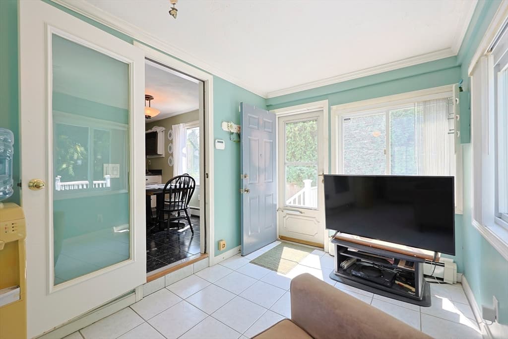 37 Cliftondale, Saugus MA 01906 photo 16