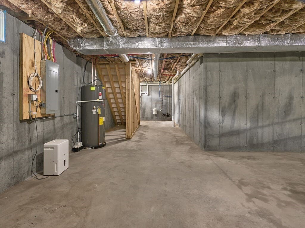 Condominium at 93 Rockland Road # 2, Auburn MA 01501, Auburn, photo 24 of 27