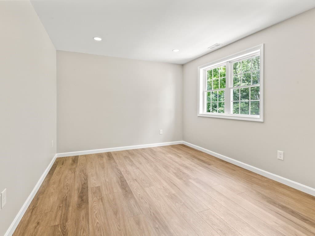 Condominium at 93 Rockland Road # 2, Auburn MA 01501, Auburn, photo 19 of 27