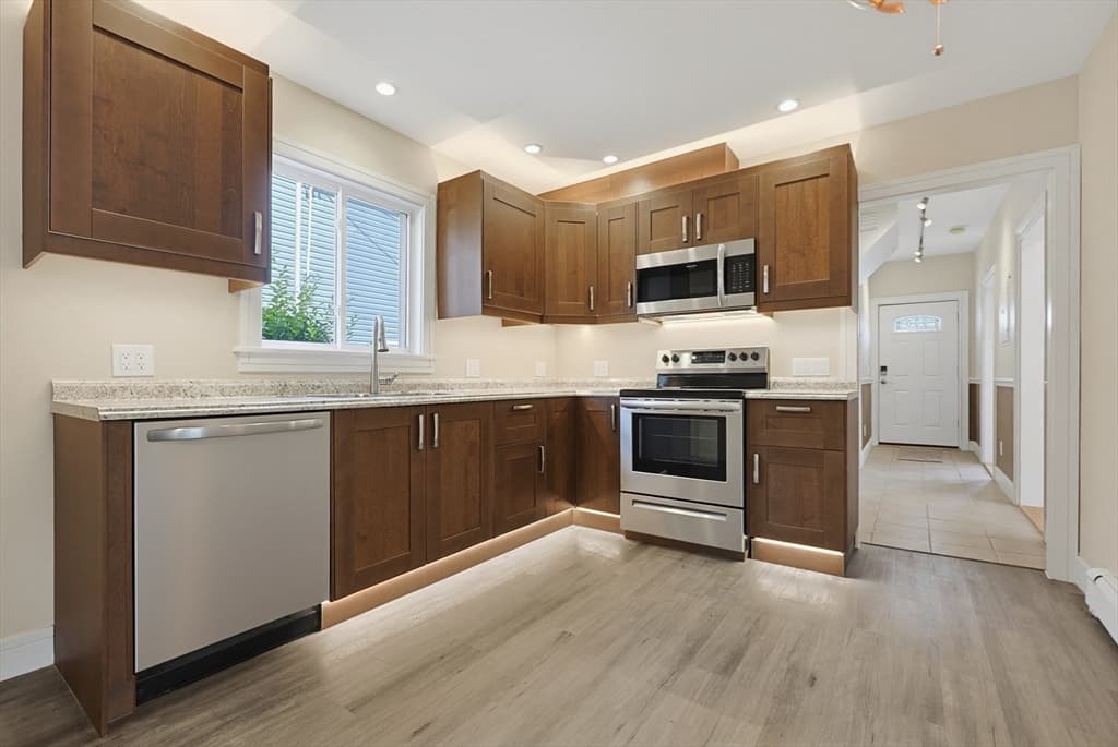 4-6 Edith St., Everett MA 02149 photo 10