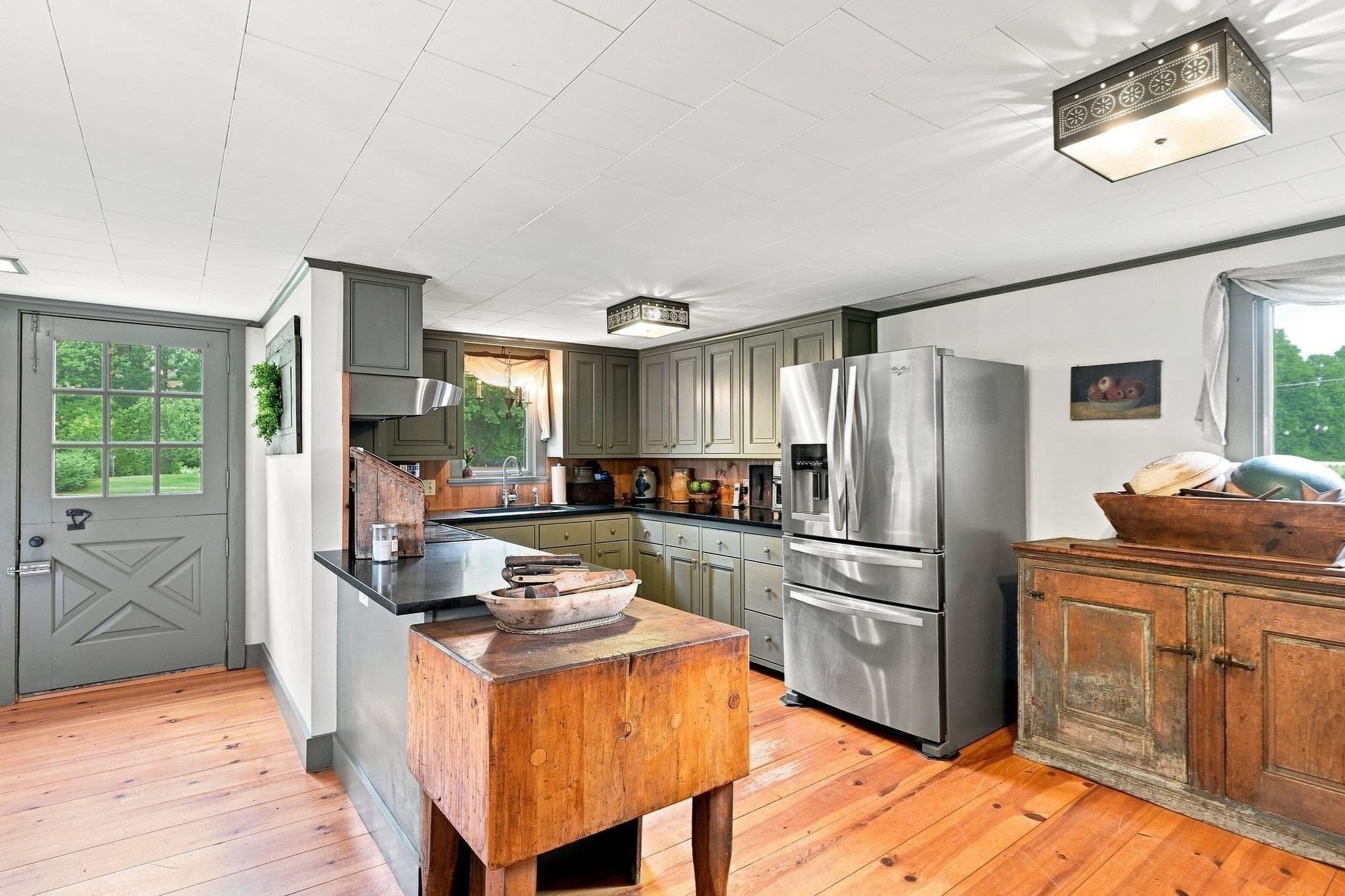 Single Family Residence at 17 Main Street, Wales MA 01081, Wales, photo 10 of 42