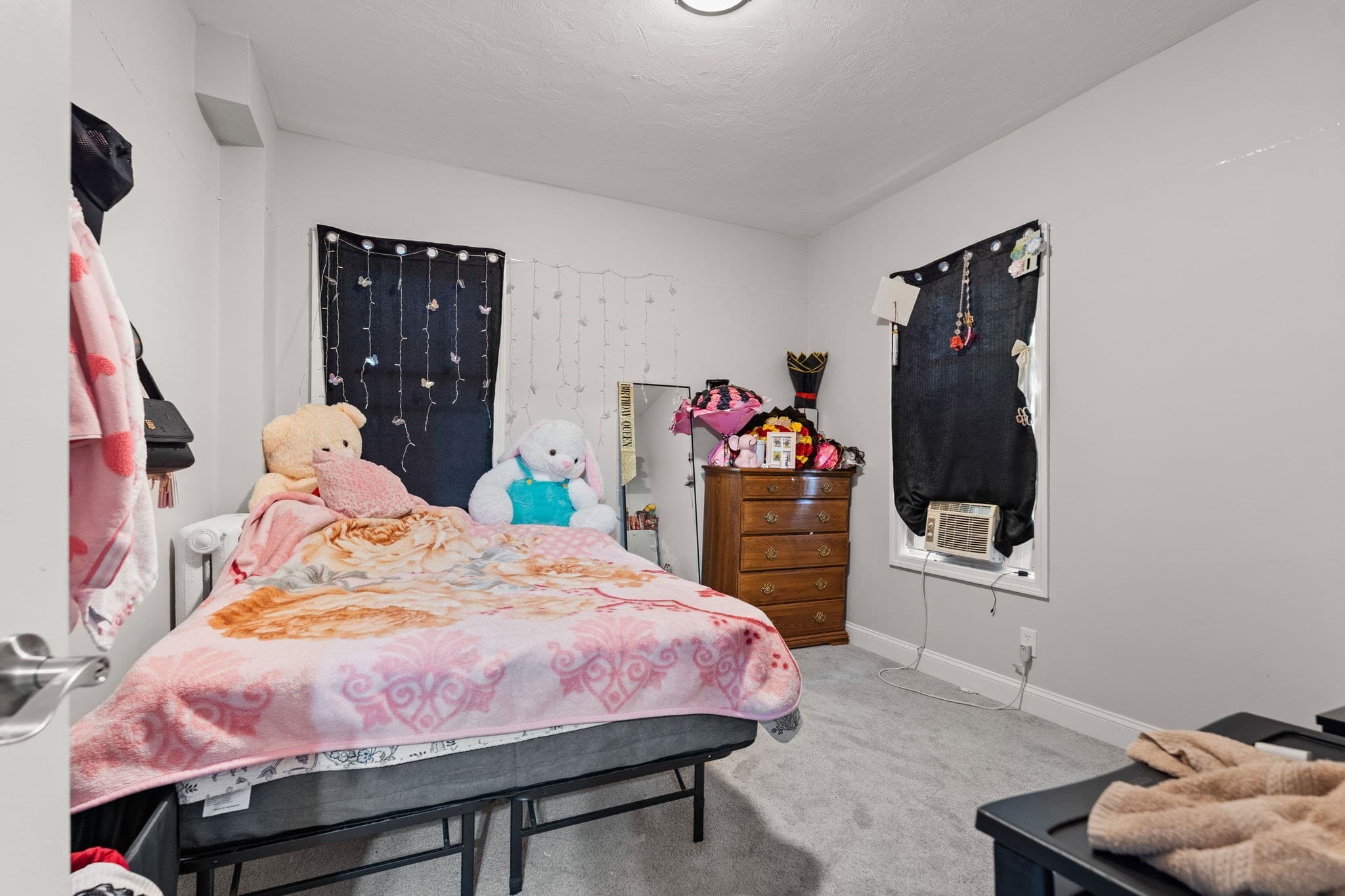 2 Family - 2 Units Up/Down at 186 Washington Street, Gloucester MA 01930, Gloucester, photo 16 of 36
