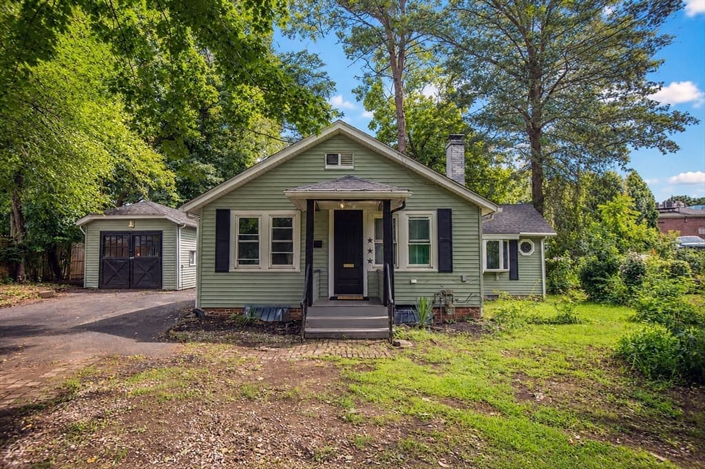 33 Plumtree Road, Springfield MA 01118 photo 4