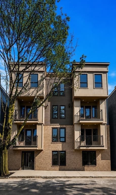 185 E Street, Boston MA 02127 photo 3