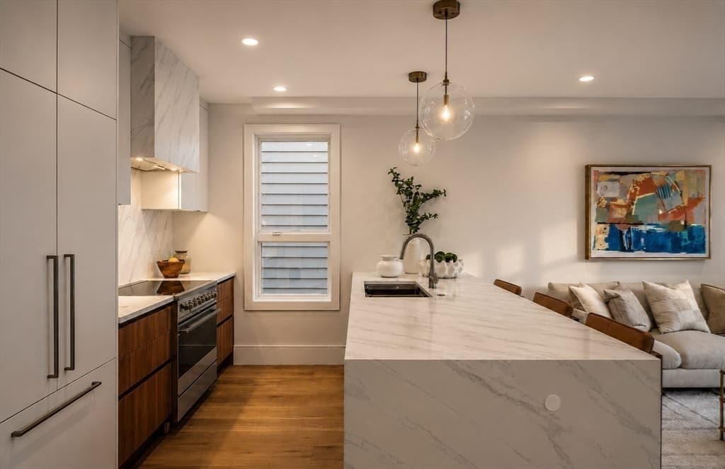 185 E Street, Boston MA 02127 photo 8
