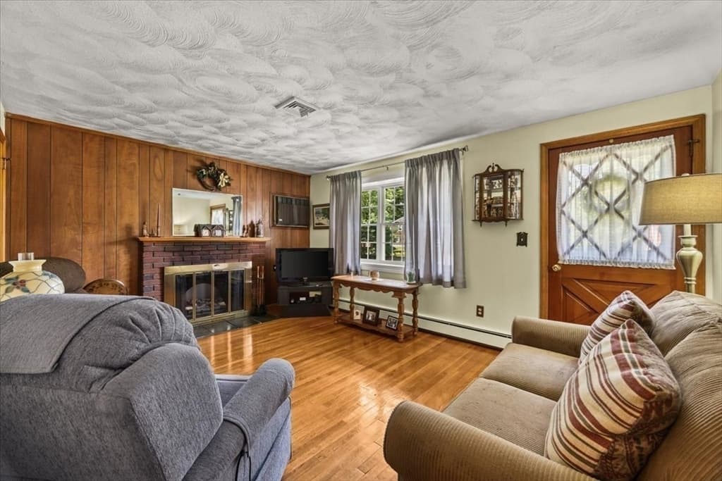 32 Colonial Drive, Taunton MA 02780 photo 6