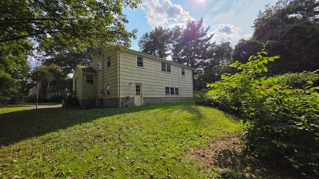 29 Whitcomb Ter, Weymouth MA 02190 photo 3
