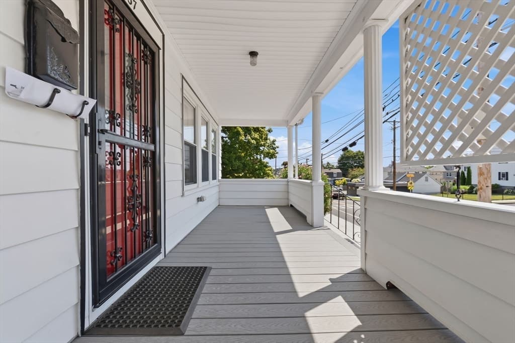 37 Bridge Street, Beverly MA 01915 photo 2