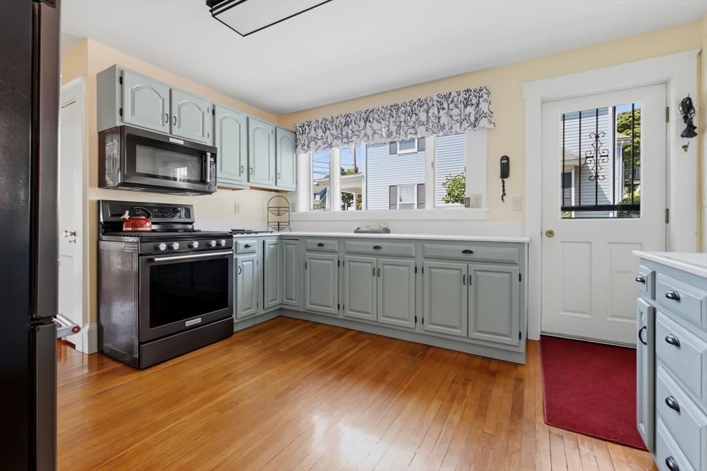 37 Bridge Street, Beverly MA 01915 photo 11