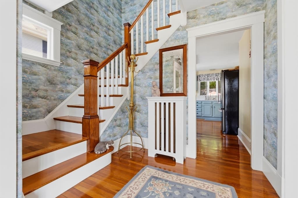 37 Bridge Street, Beverly MA 01915 photo 4