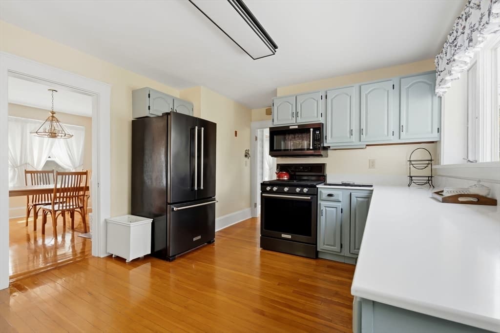 37 Bridge Street, Beverly MA 01915 photo 8