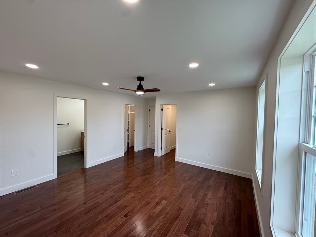 33 Polaski Ave, Chicopee MA 01013 photo 15