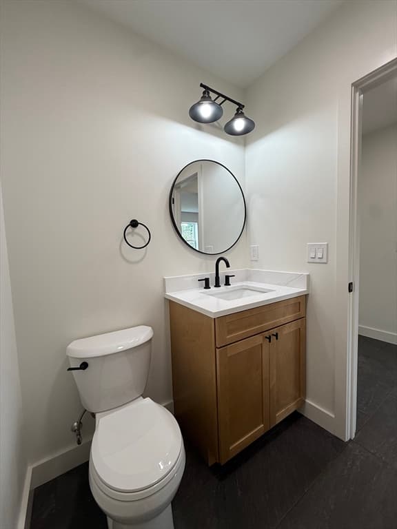 33 Polaski Ave, Chicopee MA 01013 photo 8