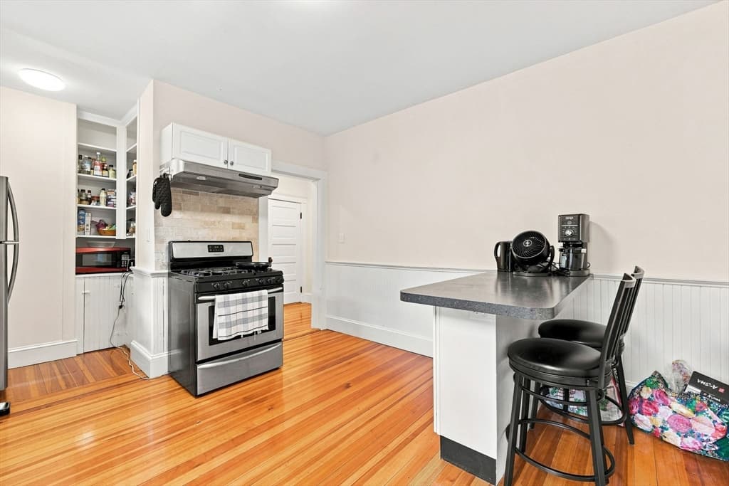 23 Burnham St, Somerville MA 02144 photo 25
