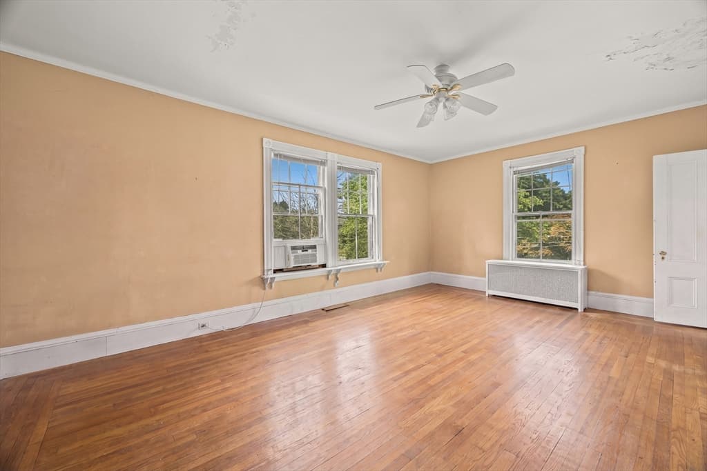 236 Winthrop St, Taunton MA 02780 photo 9