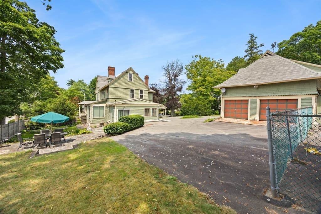 236 Winthrop St, Taunton MA 02780 photo 38