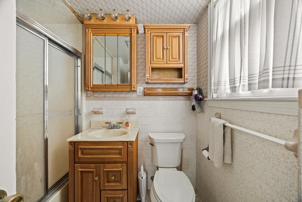 236 Winthrop St, Taunton MA 02780 photo 31