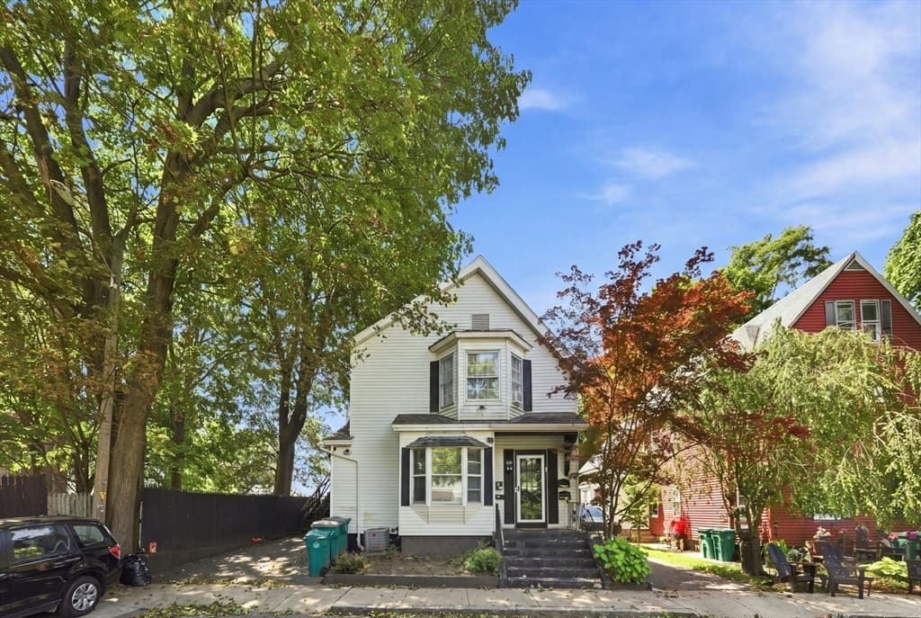 23-25 Brigham Park, Fitchburg MA 01420