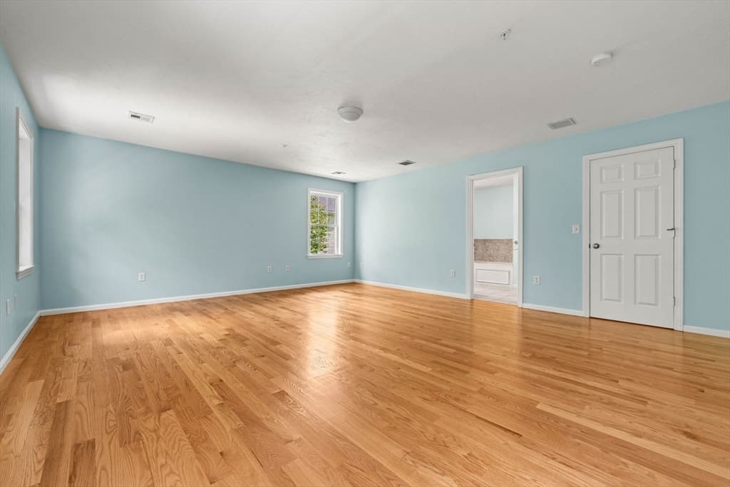 29 Delucia Way, North Andover MA 01845 photo 27