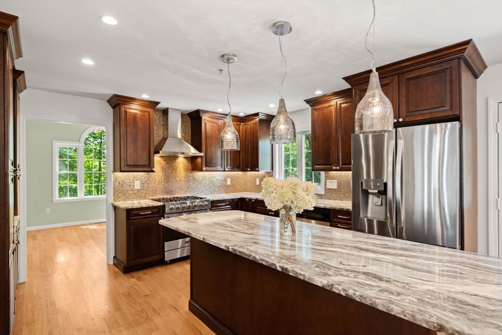 29 Delucia Way, North Andover MA 01845 photo 13