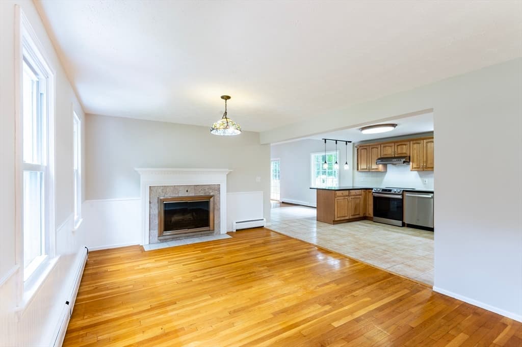 88 Forrest Rd, Westford MA 01886 photo 12