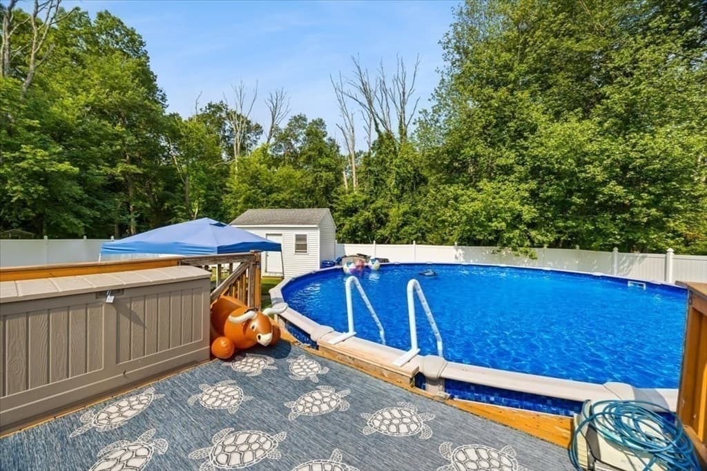 635 Dighton Ave, Taunton MA 02780 photo 17