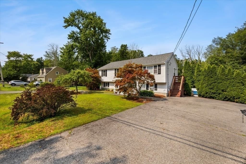 635 Dighton Ave, Taunton MA 02780 photo 24