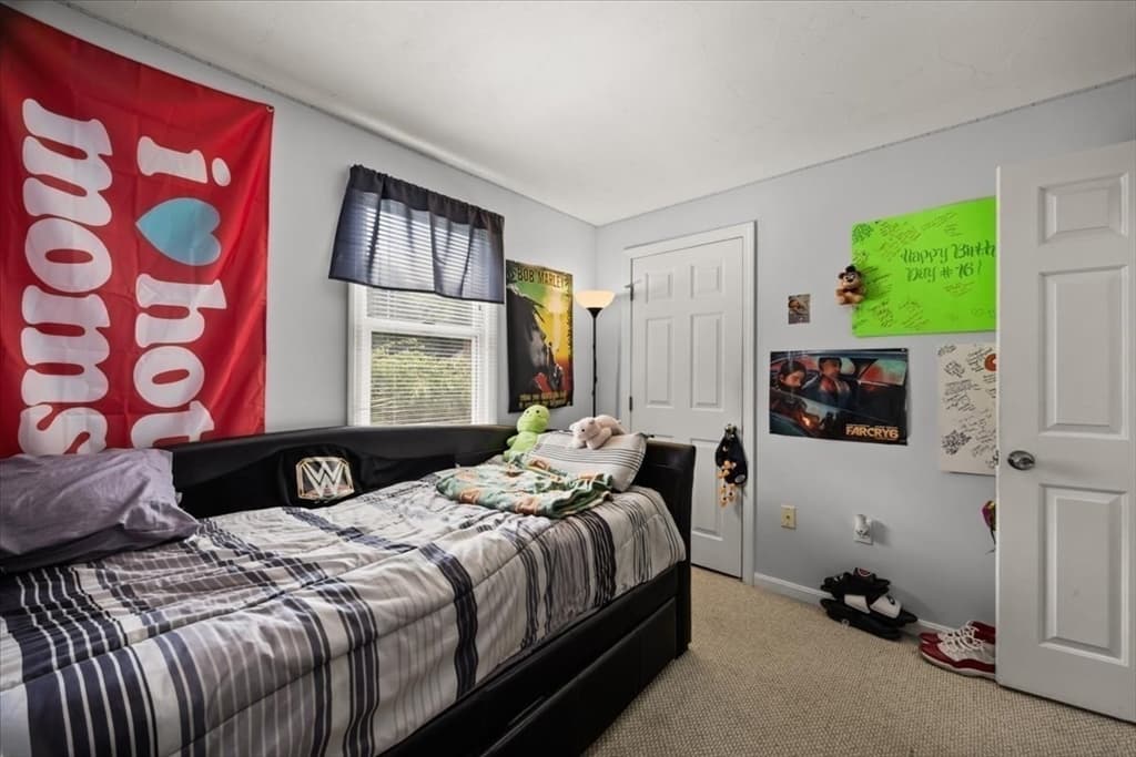 635 Dighton Ave, Taunton MA 02780 photo 10