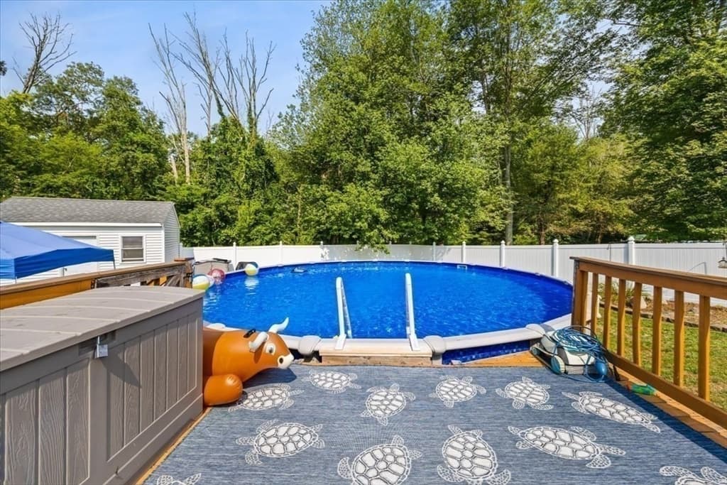 635 Dighton Ave, Taunton MA 02780 photo 18