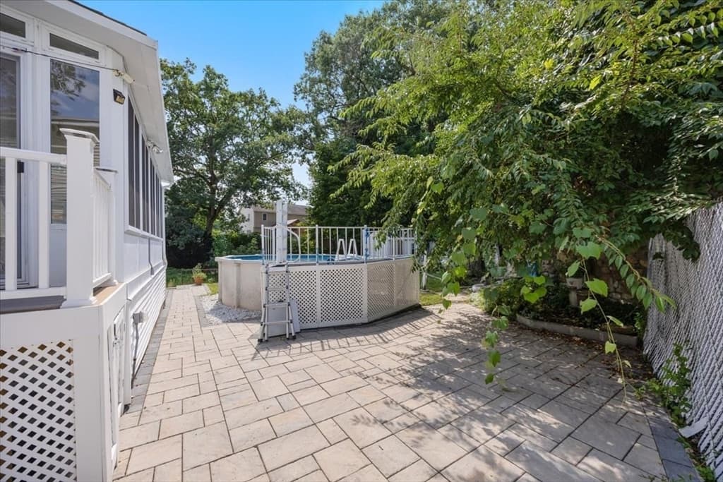 17 Saint Denis Ave, Medford MA 02155 photo 7