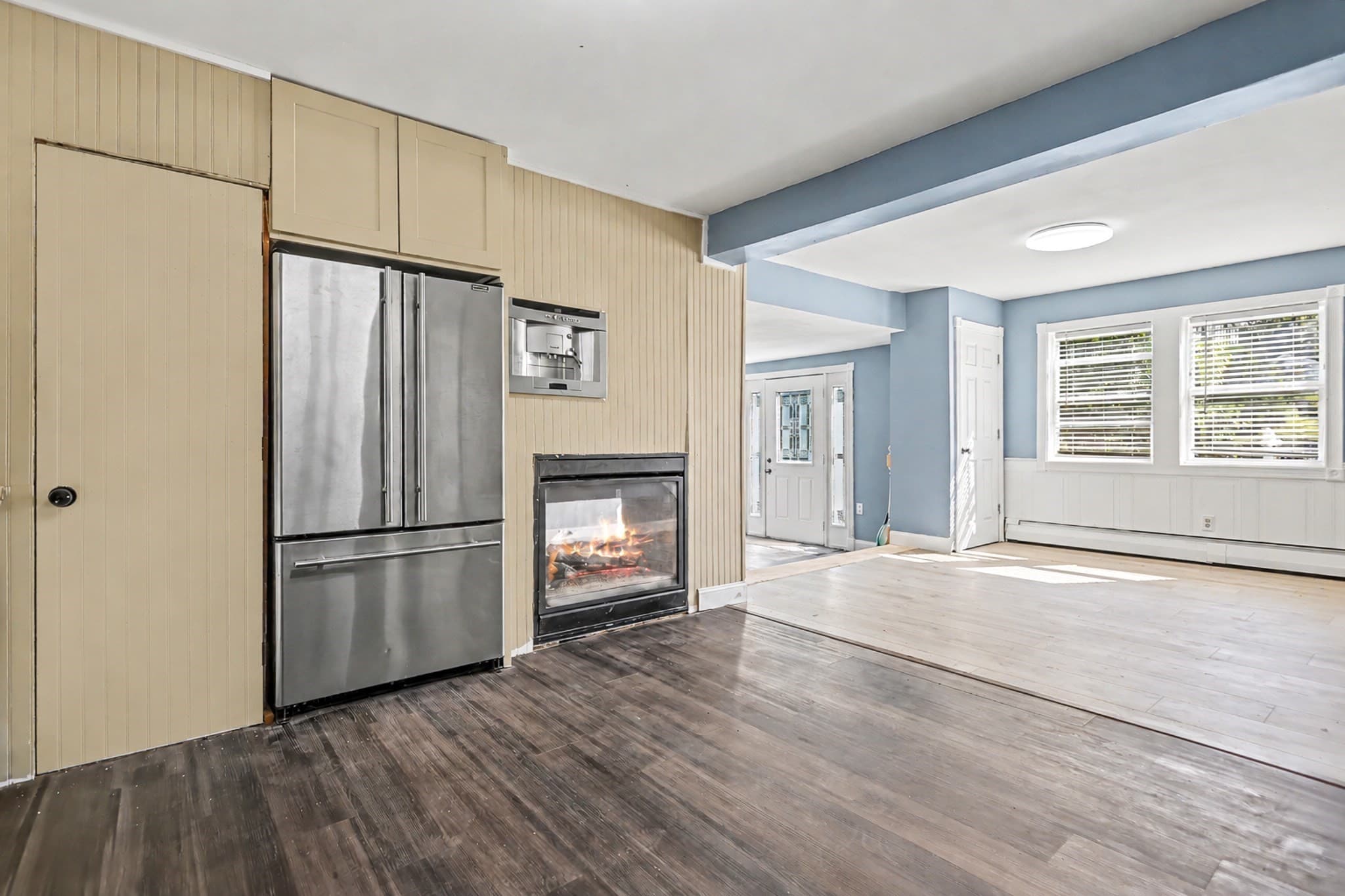 Single Family Residence at 188 Oak St, Methuen MA 01844, Methuen, photo 5 of 27