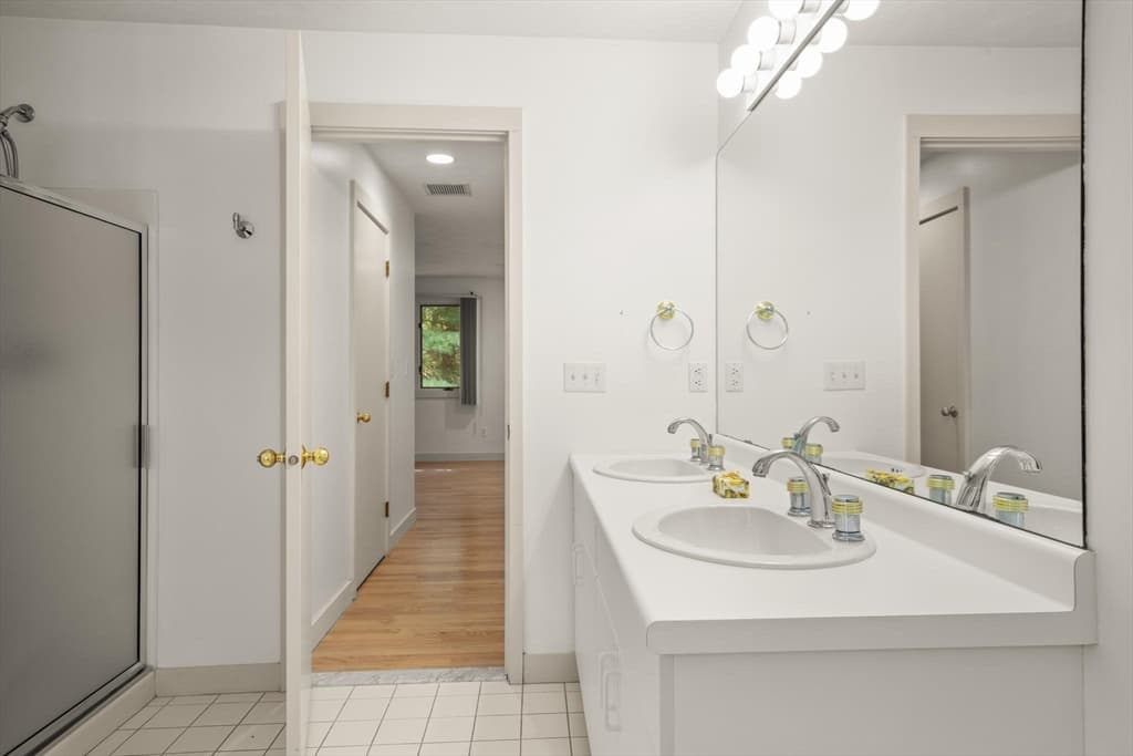 34 Cortland Dr # 34, Sharon MA 02067 photo 31