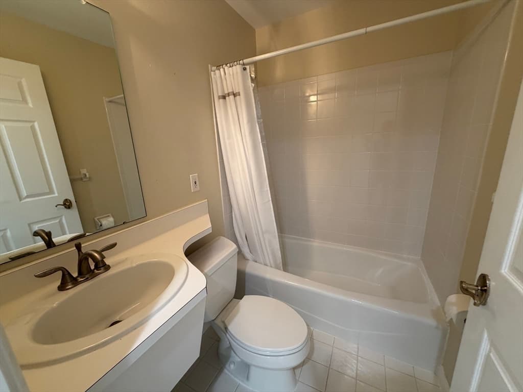 770 Salisbury St # J561, Worcester MA 01609 photo 17
