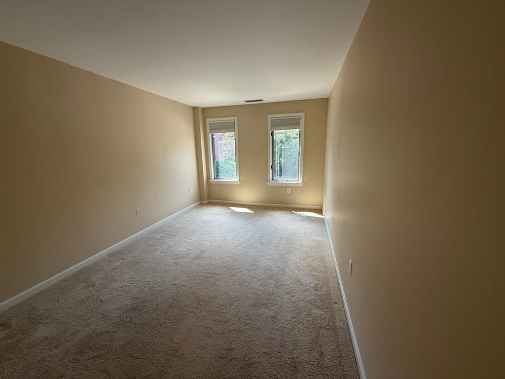 770 Salisbury St # J561, Worcester MA 01609 photo 16