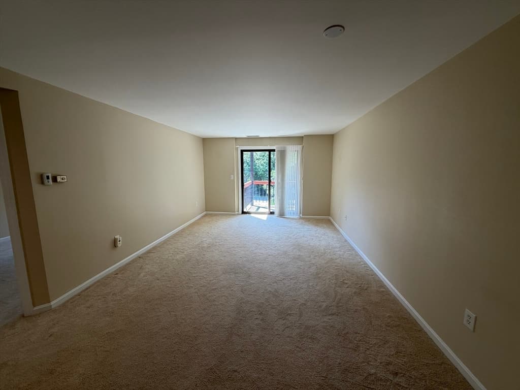 770 Salisbury St # J561, Worcester MA 01609 photo 9