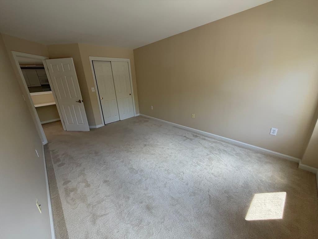 770 Salisbury St # J561, Worcester MA 01609 photo 15