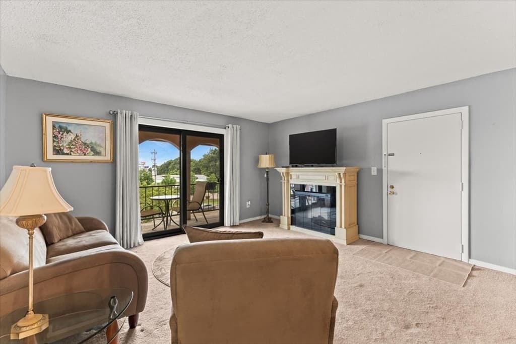 685 Oak St # 12, Brockton MA 02301 photo 6