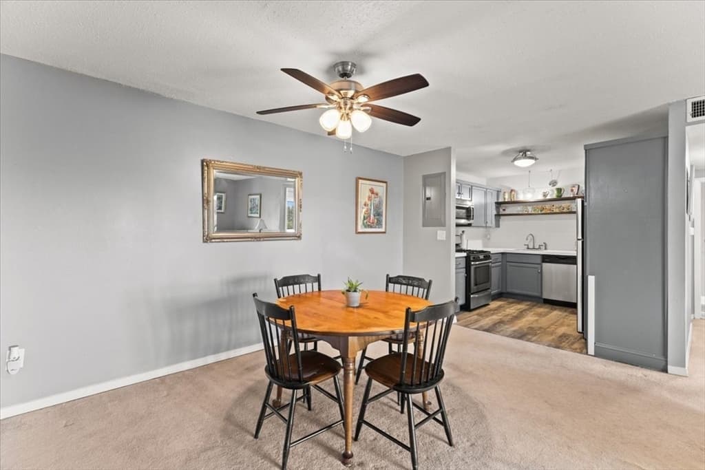 685 Oak St # 12, Brockton MA 02301 photo 7