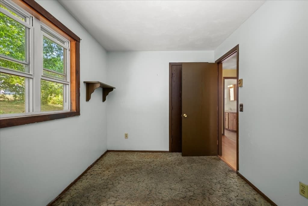 80 Meadow Road, Spencer MA 01562 photo 11