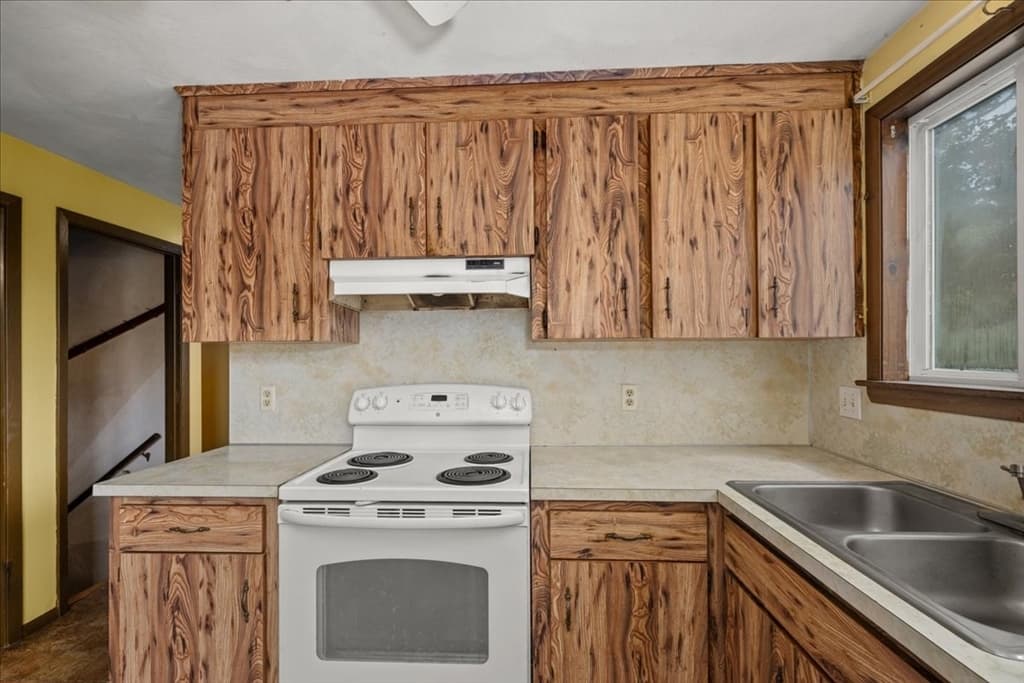 80 Meadow Road, Spencer MA 01562 photo 4