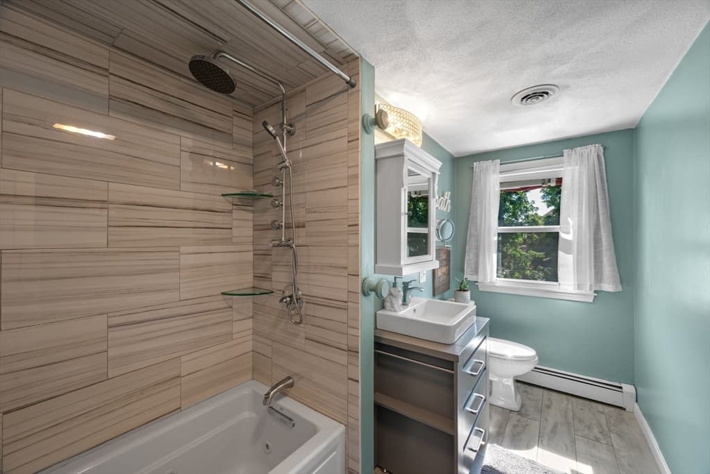 21 Border Rd, Reading MA 01867 photo 17