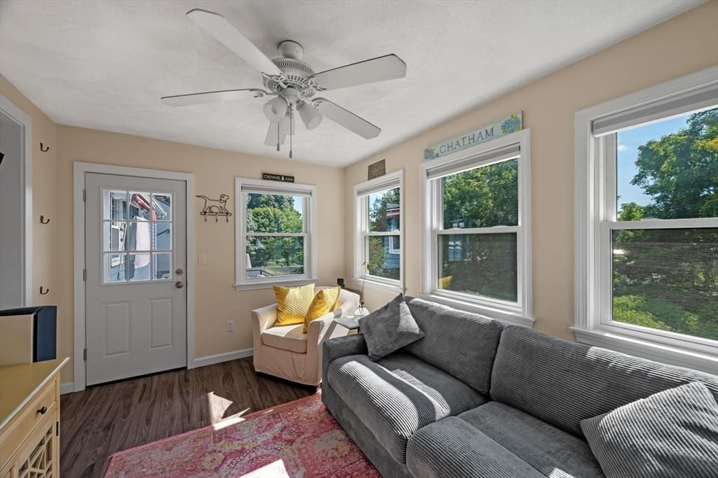 21 Border Rd, Reading MA 01867 photo 16