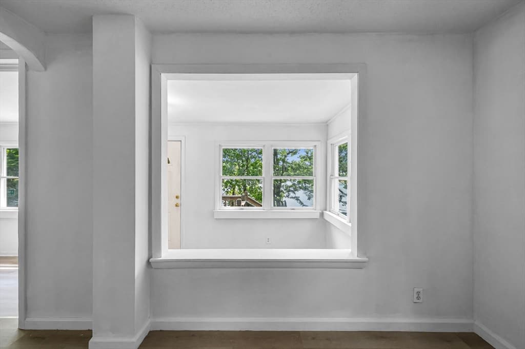 180 Lake Dr, Springfield MA 01151 photo 8