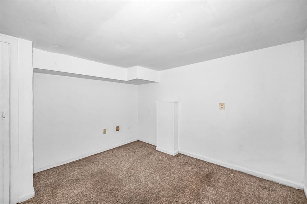 180 Lake Dr, Springfield MA 01151 photo 25