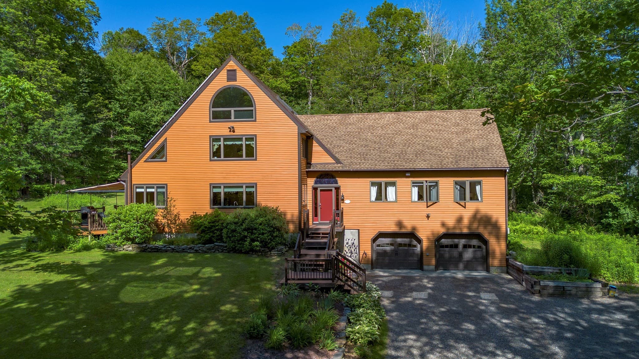 255 High St Hill Rd, Windsor MA 01270