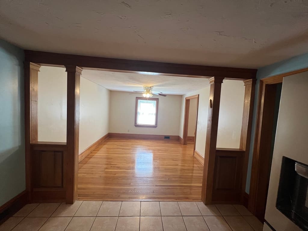 7 W Hill Ter, Worcester MA 01609 photo 12